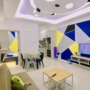 Restary: Cartoon-Themed Apartment with Infinity Pool near Imago Mall Kota Kinabalu
