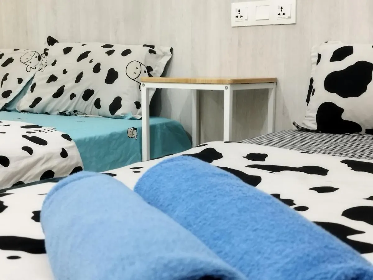 Restary: Cartoon-Themed Apartment with Infinity Pool near Imago Mall Kota Kinabalu