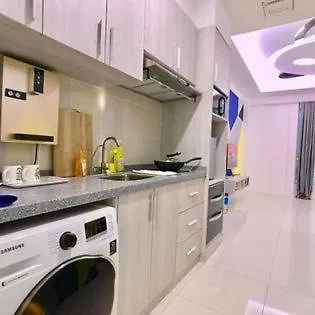 Restary: Cartoon-Themed Apartment with Infinity Pool near Imago Mall Kota Kinabalu